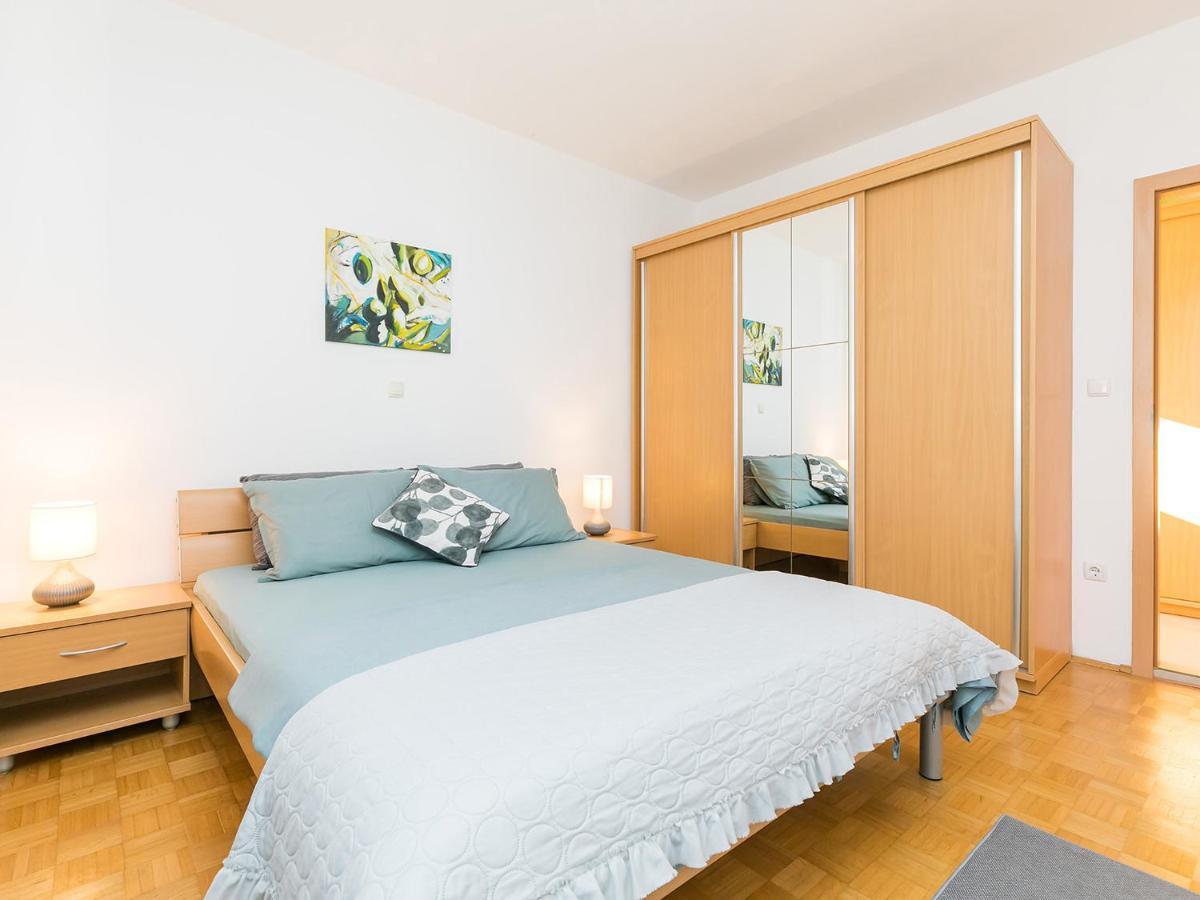 Holiday Appartment Tessa Poreč Zewnętrze zdjęcie